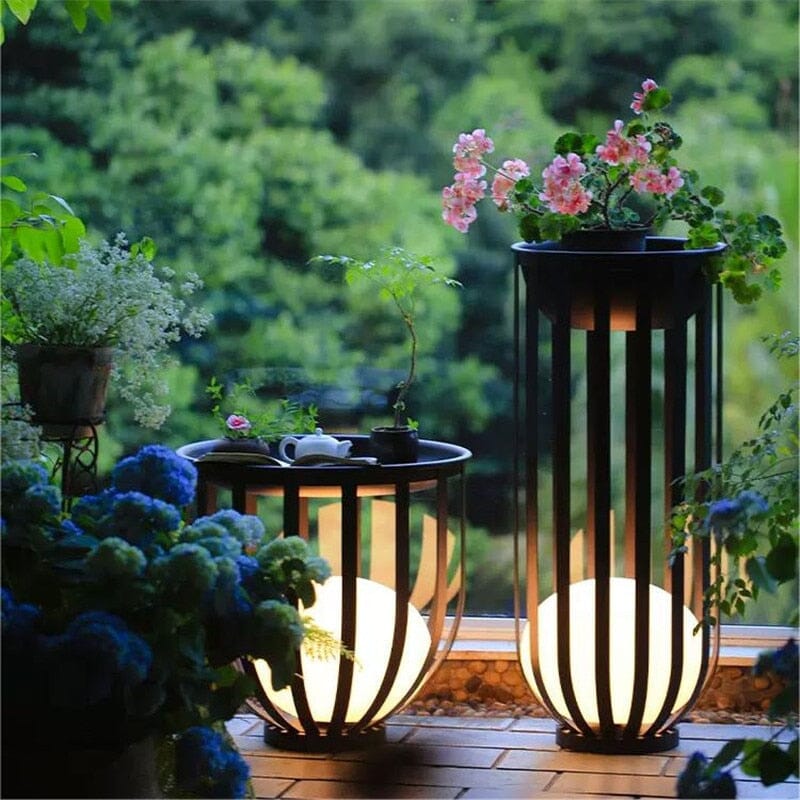 NYRA Flower Pot Table Lamp